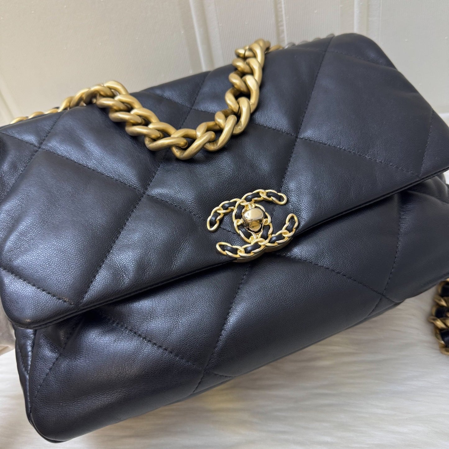 Chanel 19 Medium / Large Flap in Black Lambskin and 3-tone HW