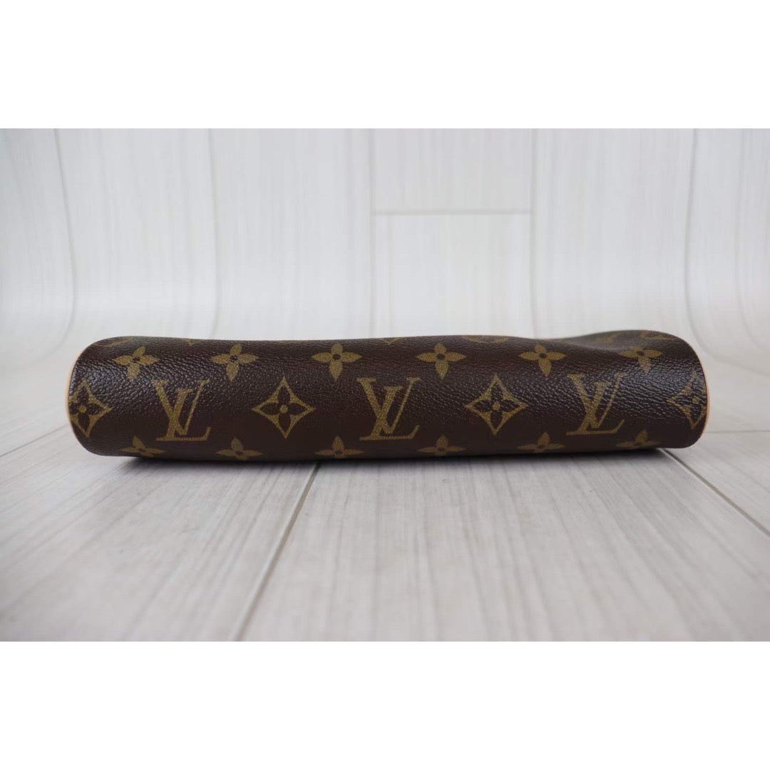 Rank S ｜LV Monogram Eva Shoulder Bag ｜091021