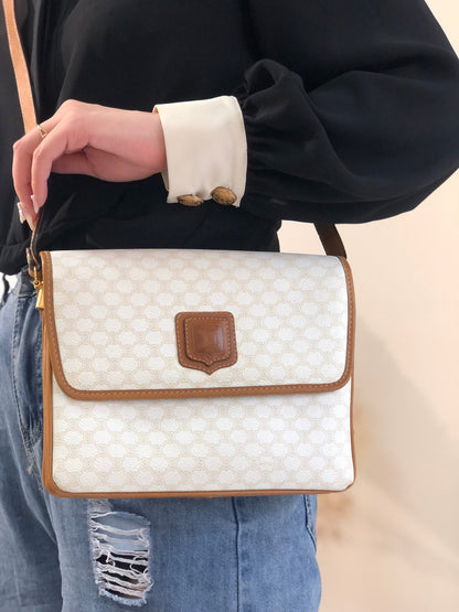 CELINE  Crowwbody Shoulderbag White Vintage Old celine 5mjbeu