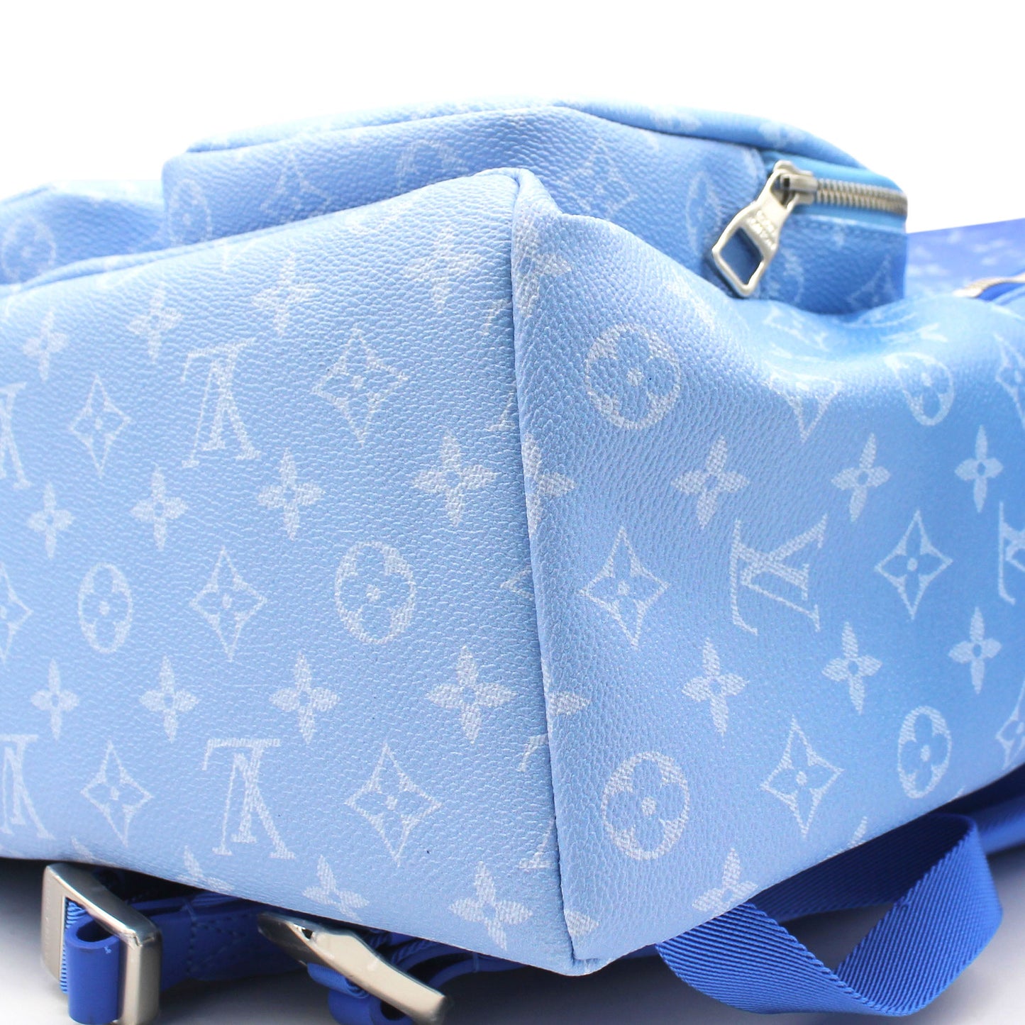 Louis-vuitton Backpack Multipockets Clouds Monogram Blue