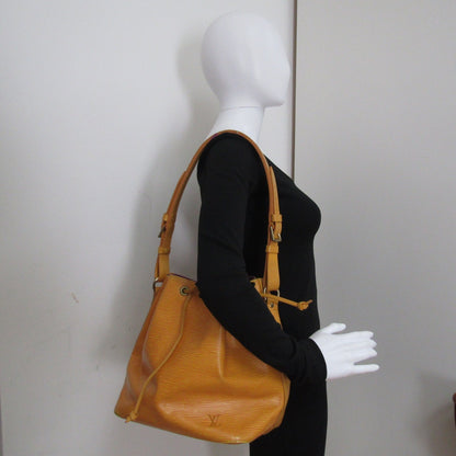 LOUIS VUITTON Noe Shoulder Bag in Yellow Leather