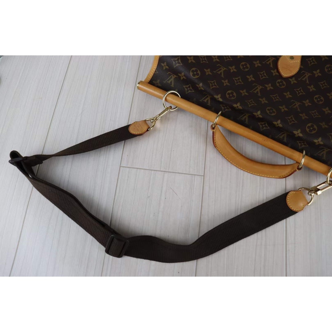 Rank AB ｜ LV Monogram Hunting Bag Travel Bag ｜091308