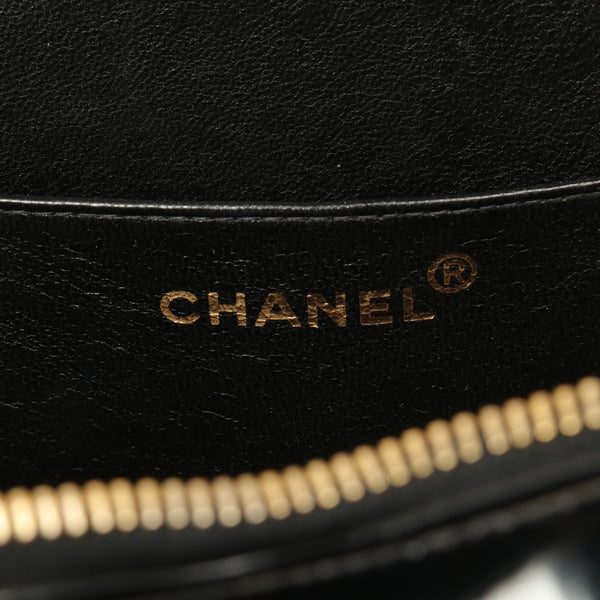 Chanel Around 1995 Made Patent Heart Cc Mark Stitch Vanity Black