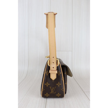 Rank SA ｜ LV Monogram Lavello Shoulder Bag｜092711