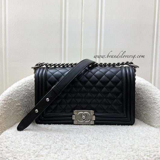 Chanel Medium 25cm Boy Flap in Black Caviar and RHW (Model: A67086)