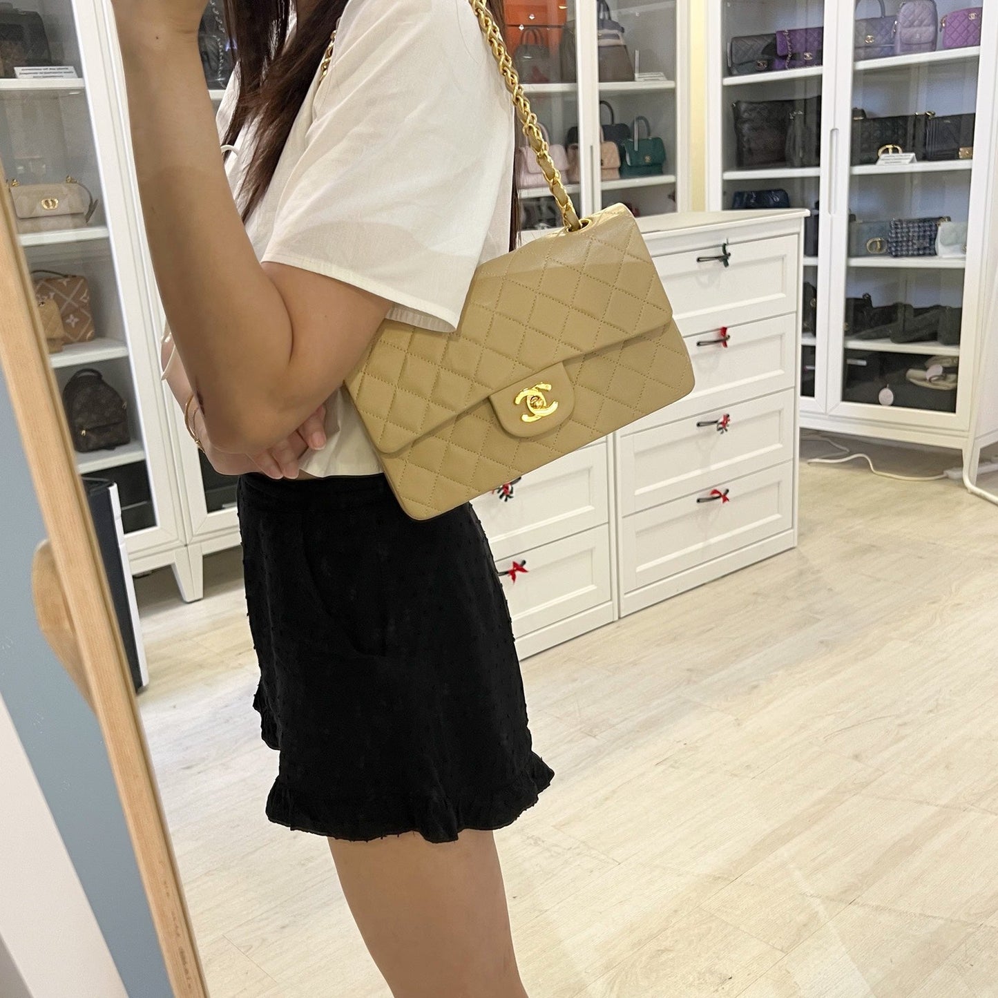 Chanel Vintage Small Classic Flap CF in Beige Lambskin and 24K Gold Plated HW