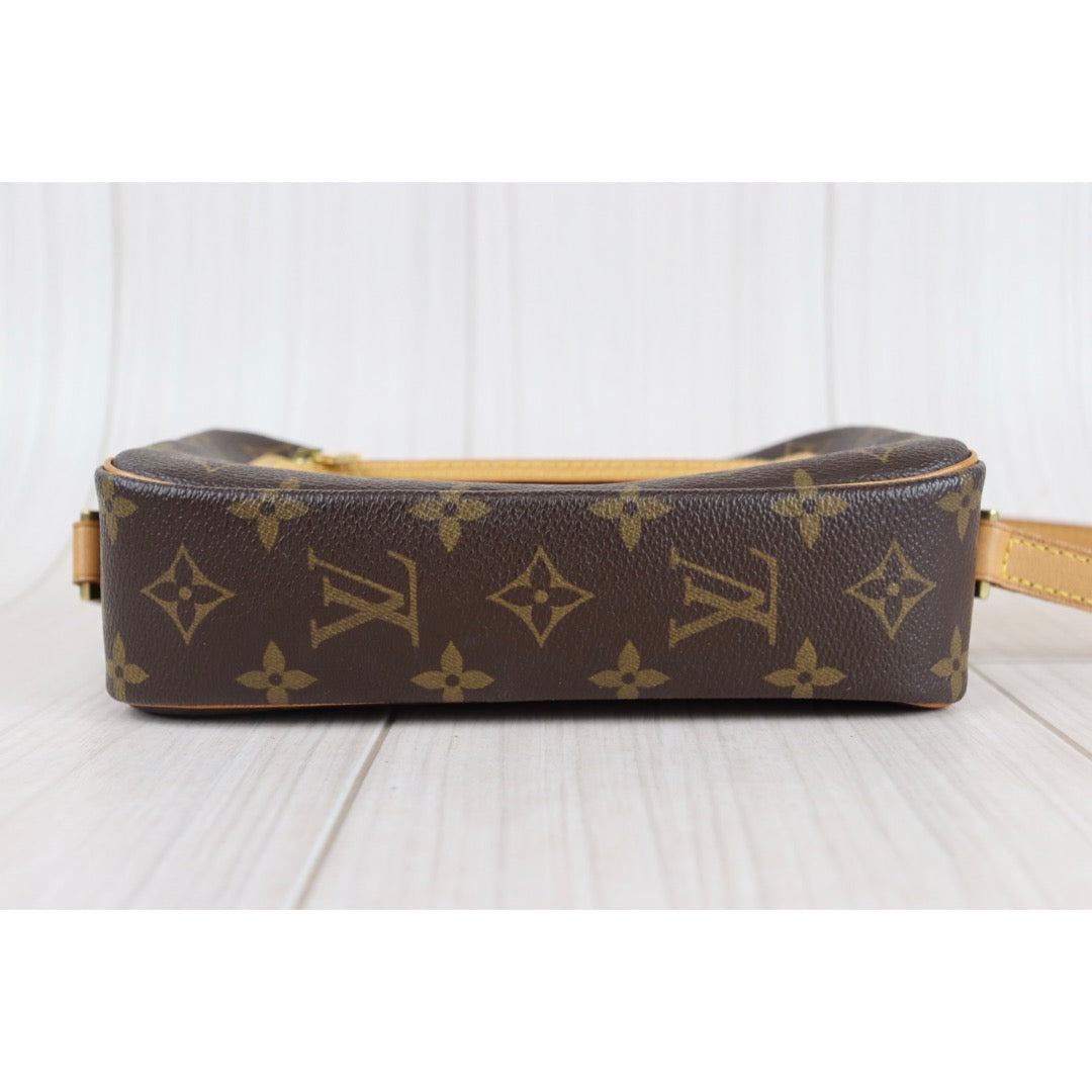 Rank A ｜ LV Monogram Pochette Cite PM Shoulder Bag｜092606