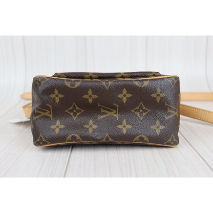 Rank A ｜ LV Monogram Viva cite PM Shoulder Bag ｜092902