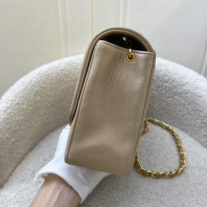 Chanel Medium Vintage Diana Flap in Beige Lambskin and 24K GHW