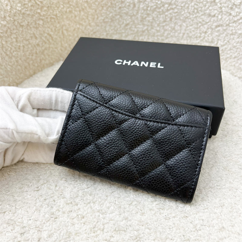 Chanel Classic Snap Card Holder in Black Caviar and GHW (Model: AP0214)
