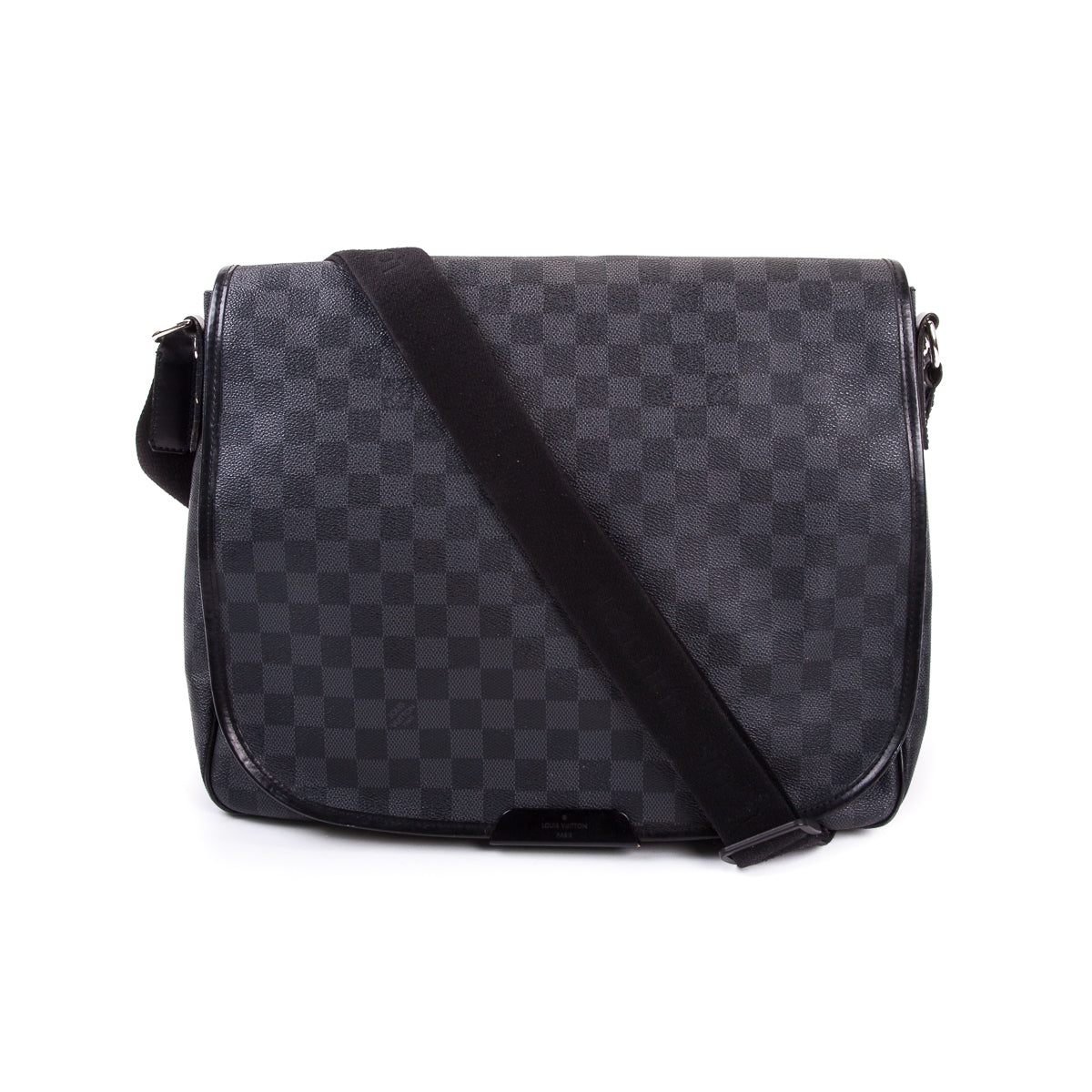 Louis-Vuitton Damier Graphite Daniel GM Messenger Bag