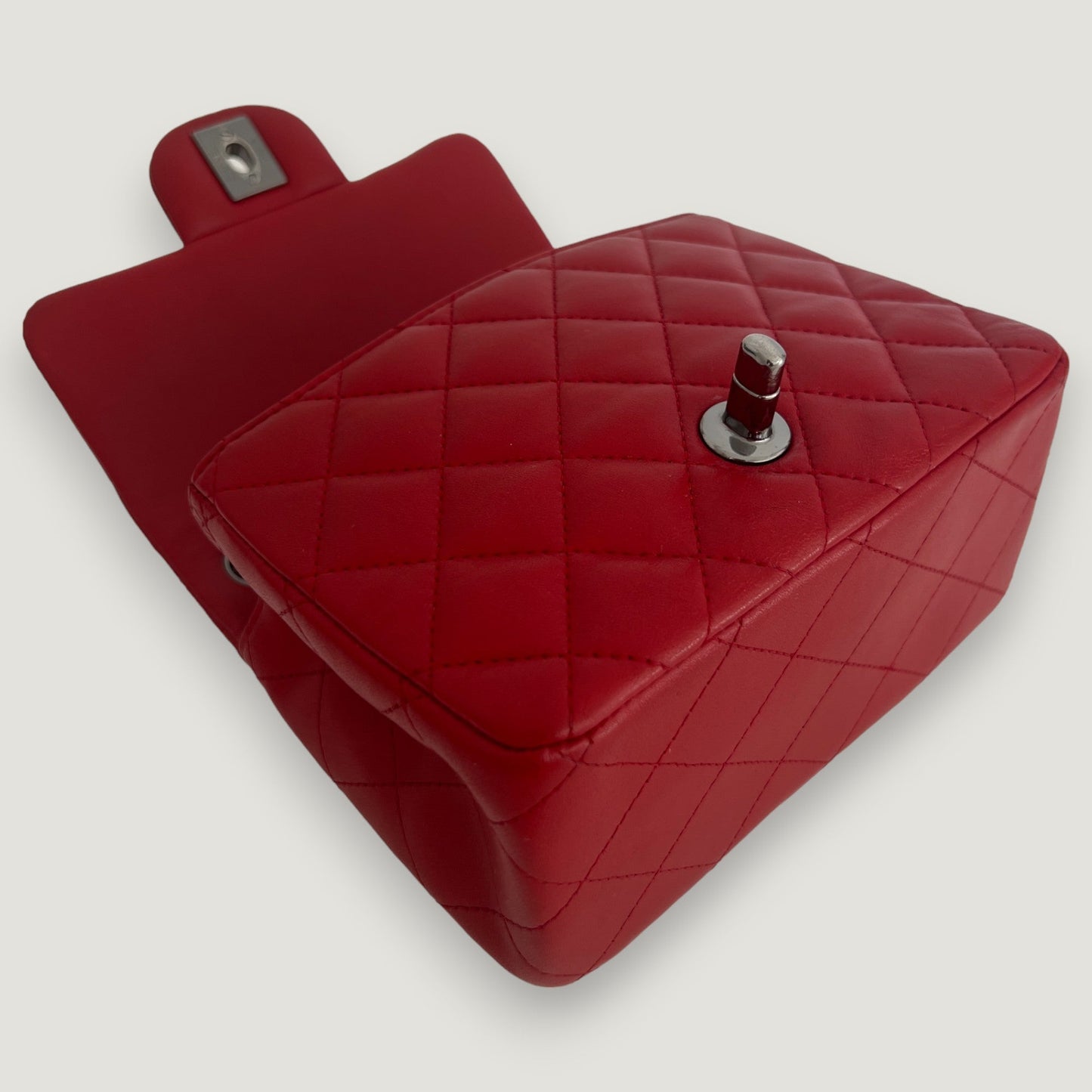 CHANEL MINI FLAP BAG