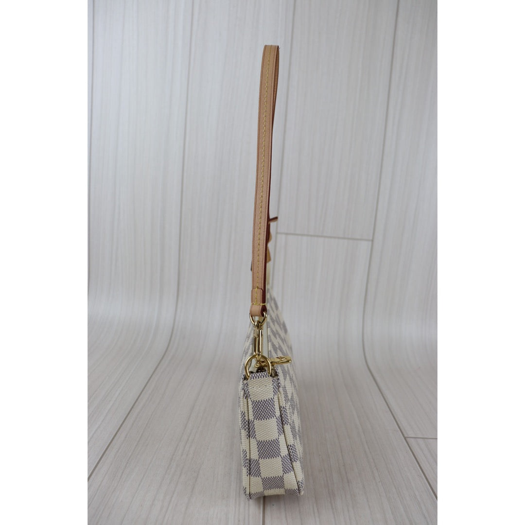 Rank SA ｜ LV Damier Azur  Pochette Accessoires ｜092909