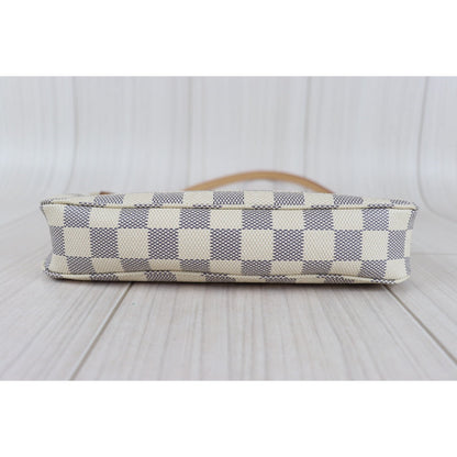 Rank SA ｜ LV Damier Azur  Pochette Accessoires ｜092909