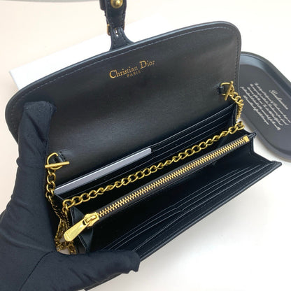 DR382 Wallet on Chain / 7.4x4.1x1.3inch
