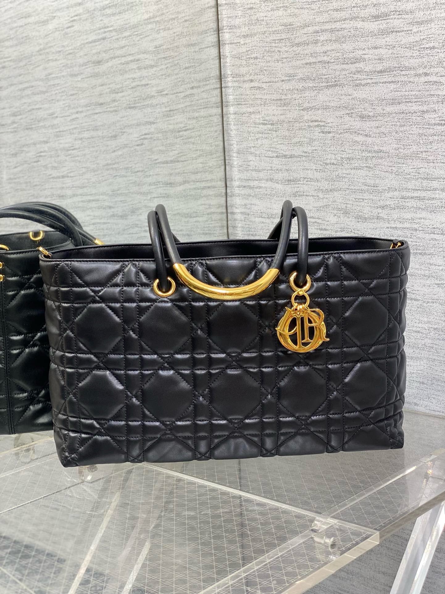 DR456 Large Dior Toujours Bag / HIGHEST QUALITY VERSION / 14.6x17.7x5.1inch