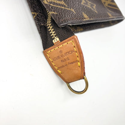Louis-Vuitton Monogram Pouch