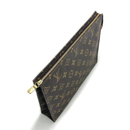 Louis-Vuitton Monogram Toiletry Pouch 26