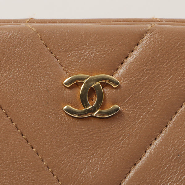 Chanel Around 1990 Made Chevron Cc Mark Plate Metal Clasp Chain Bag Pale Brown