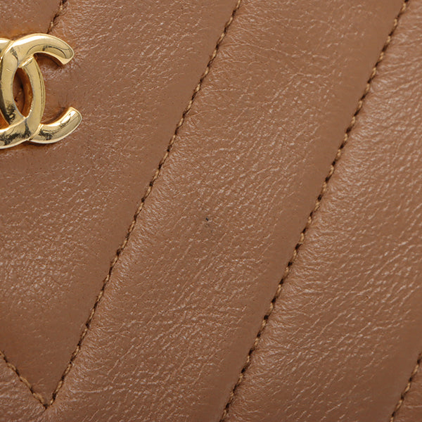 Chanel Around 1990 Made Chevron Cc Mark Plate Metal Clasp Chain Bag Pale Brown