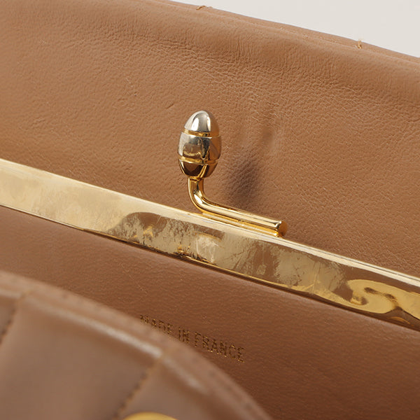 Chanel Around 1990 Made Chevron Cc Mark Plate Metal Clasp Chain Bag Pale Brown