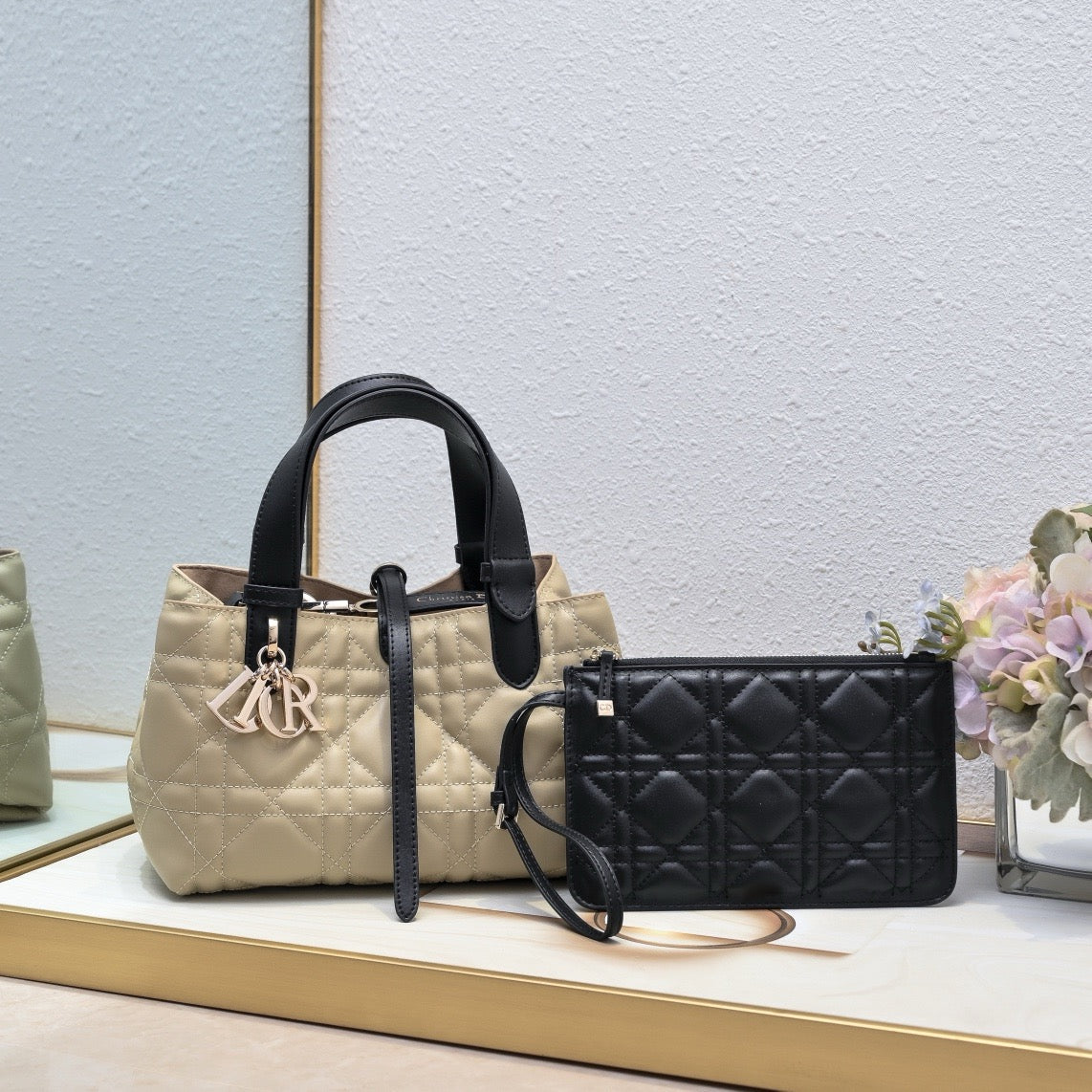 DR511 Small/Medium Dior Toujours Bag