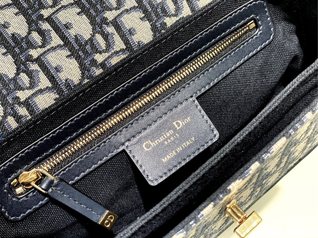 DR301 Small/Medium 30 Montaigne Avenue Bag / HIGHEST QUALITY VERSION