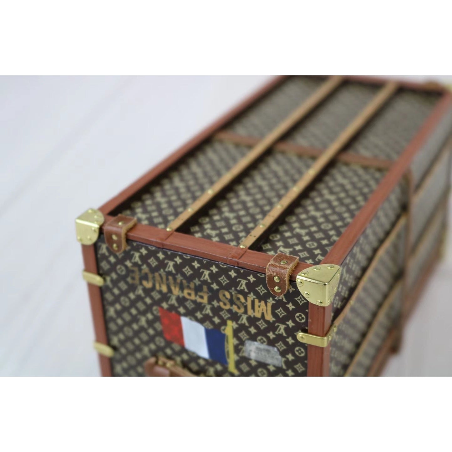 Rank A   ｜ LV Miss France Trunk Object Paperweight VIP Limited Novelty｜012001
