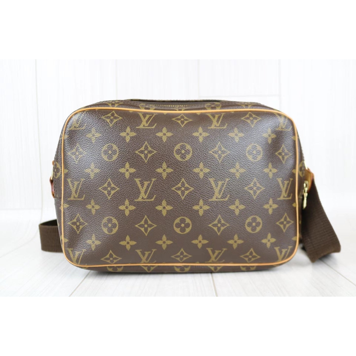 Rank A   ｜ LV Monogram Reporter PM Shoulder Bag ｜012014