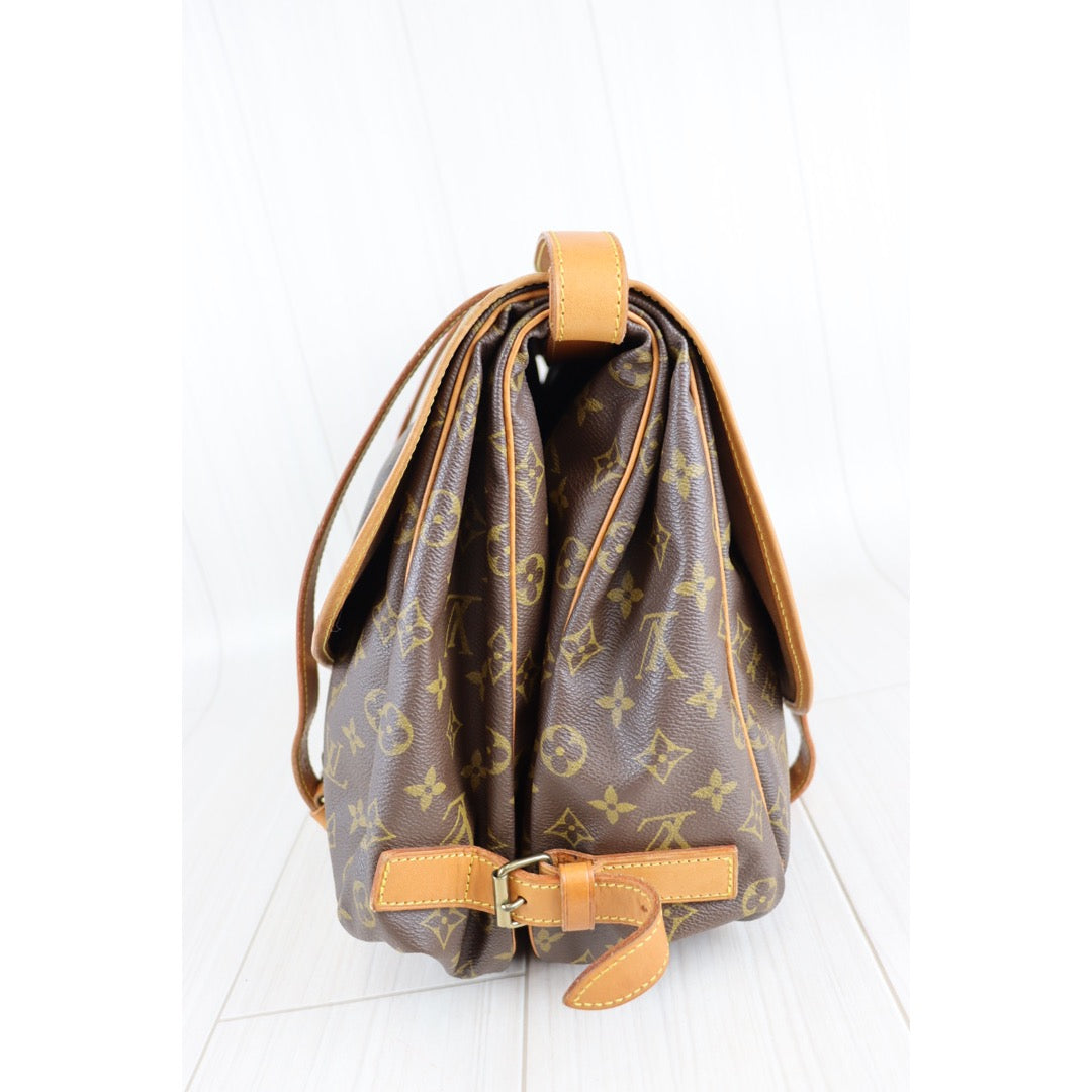 Rank AB｜ LV Monogram Saumur GM 43 Shoulder Bag｜092927