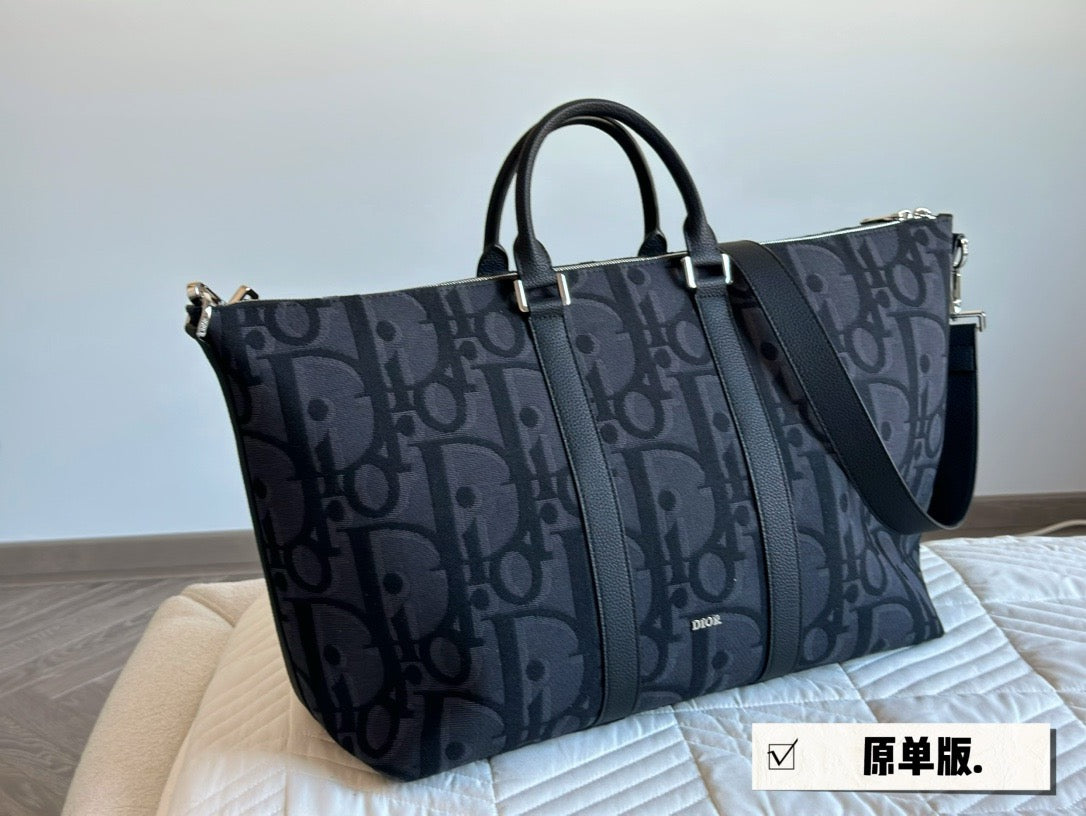 DR363 Weekender 40 Bag / 16.1x12.6x9.4inch