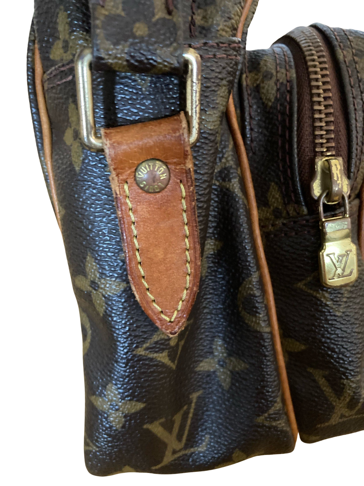 Louis Vuitton Nil MM Monogram