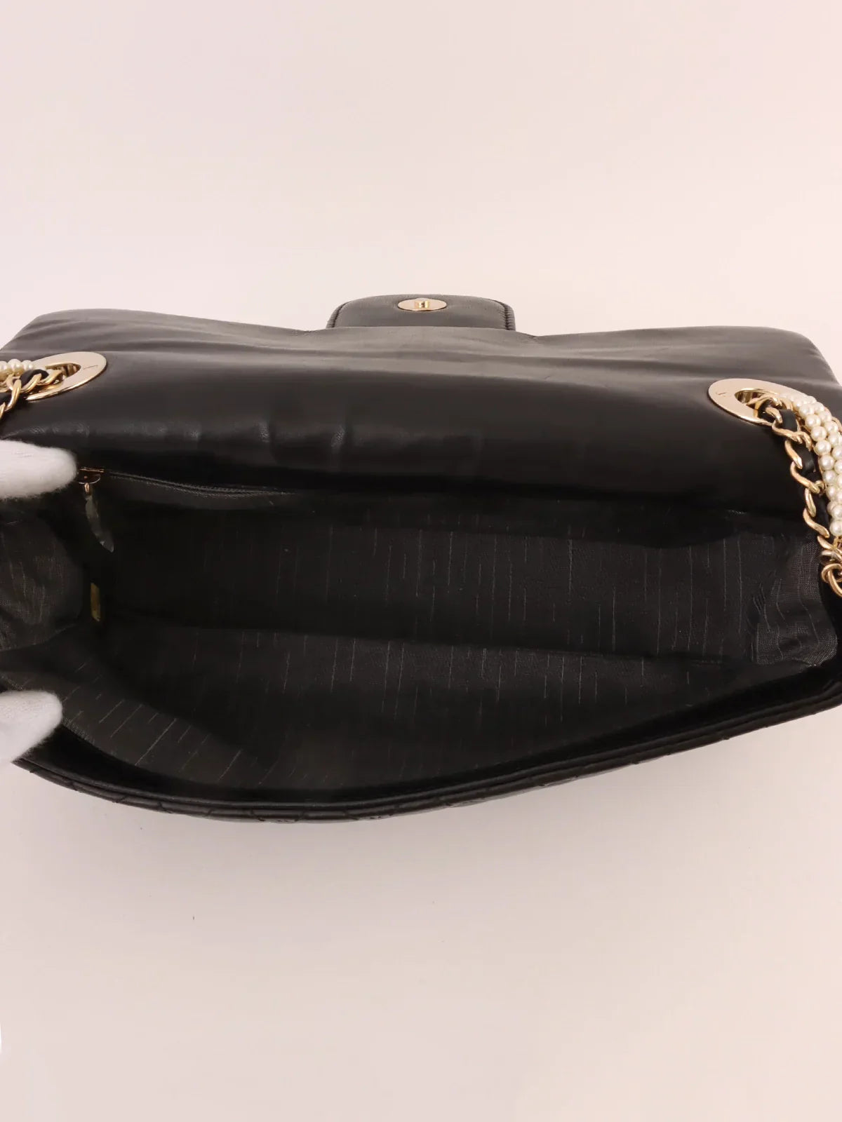 Chanel Around  Made Westminster Shoulder Bag Black