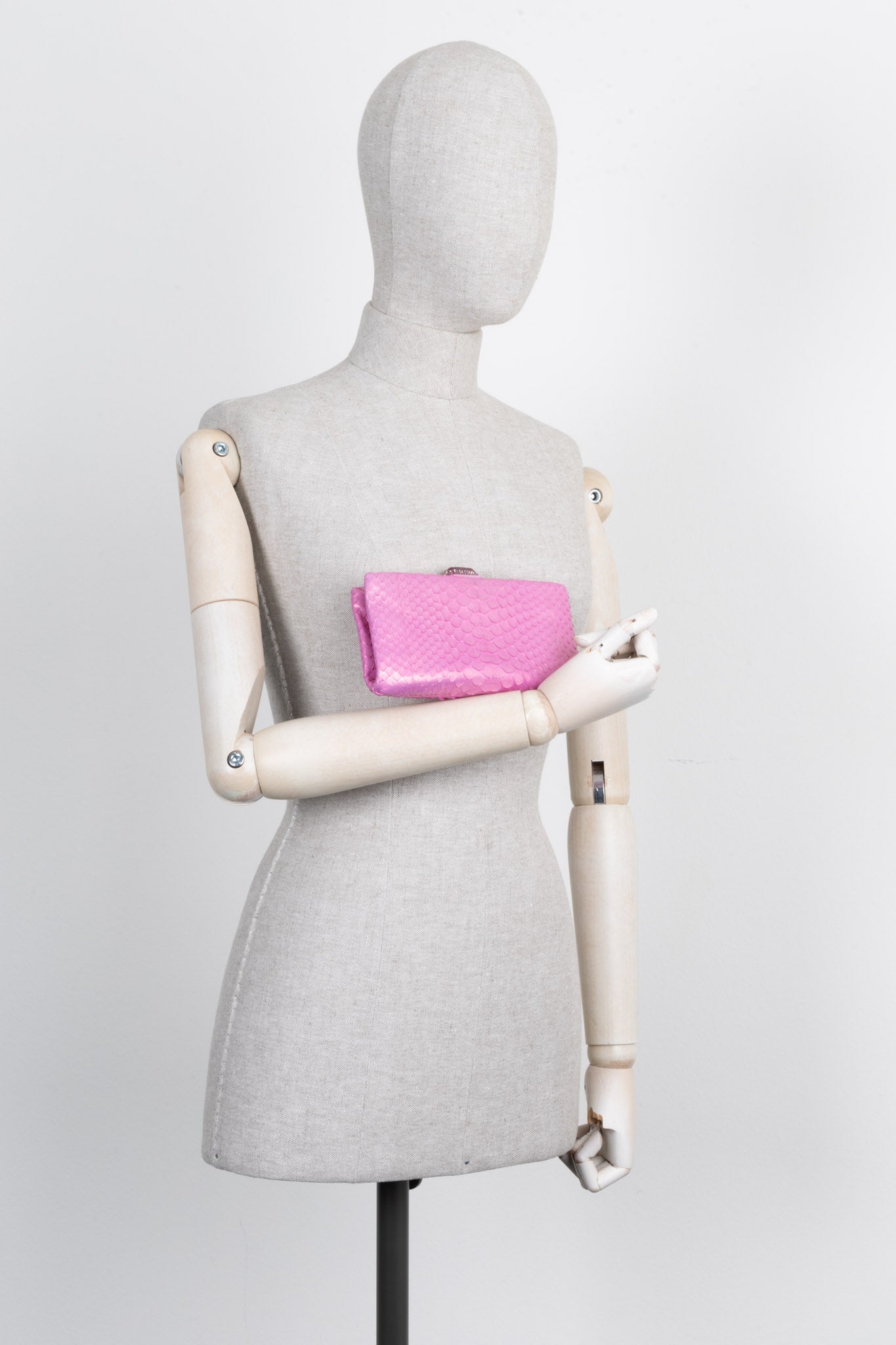 CHANEL Python Clutch Pink