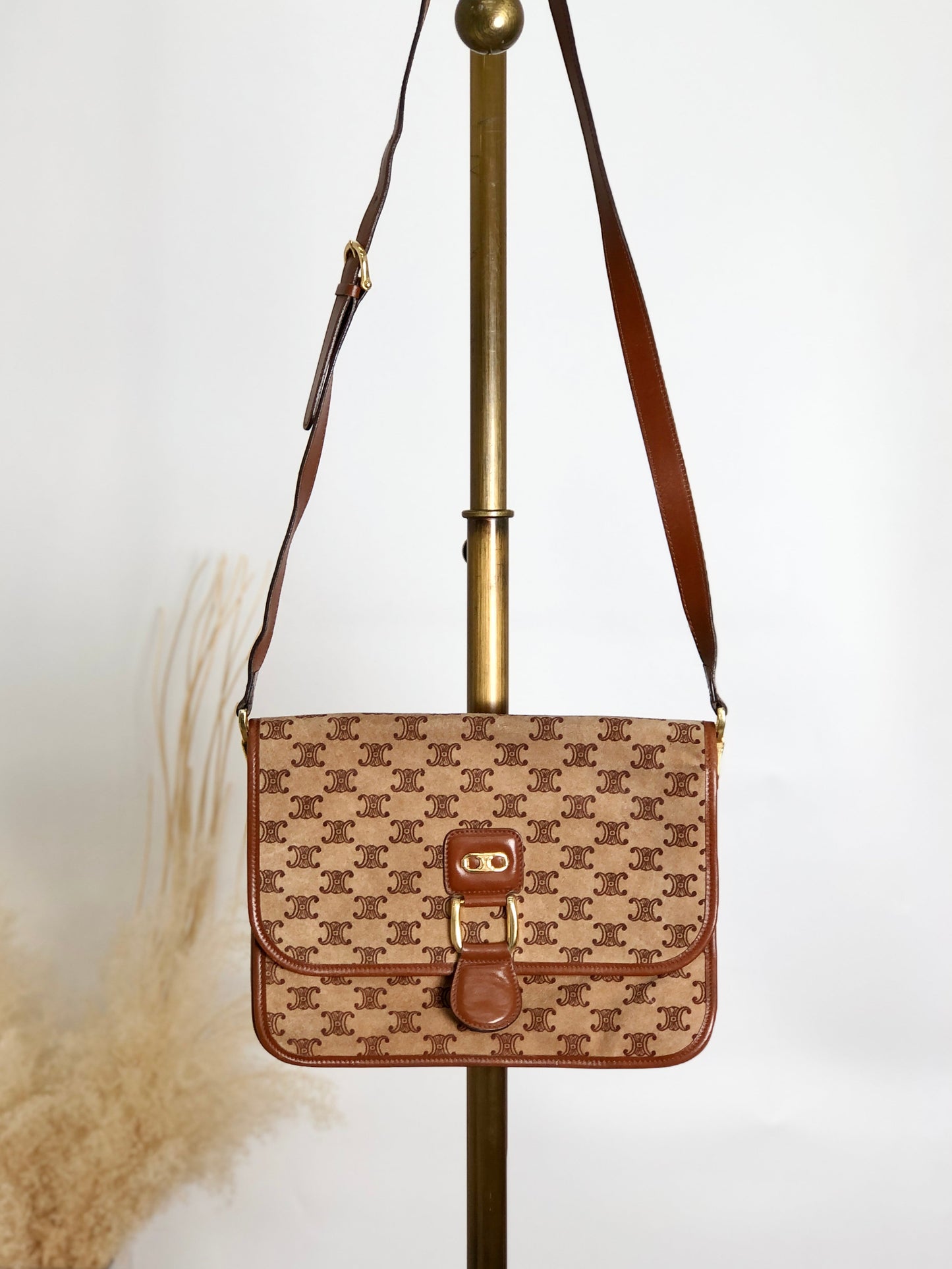 CELINE  Shoulder bag Brown Vintage aimcin