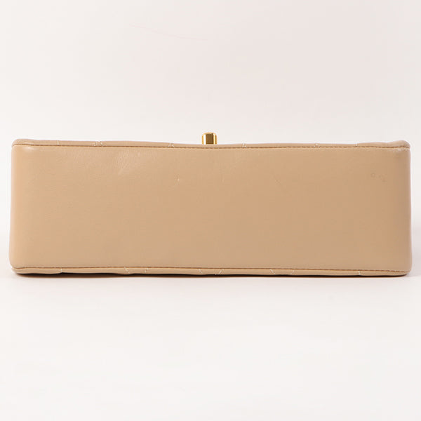 Chanel Around 1990 Made Edge Design Flap Turn-Lock Chain Bag Beige