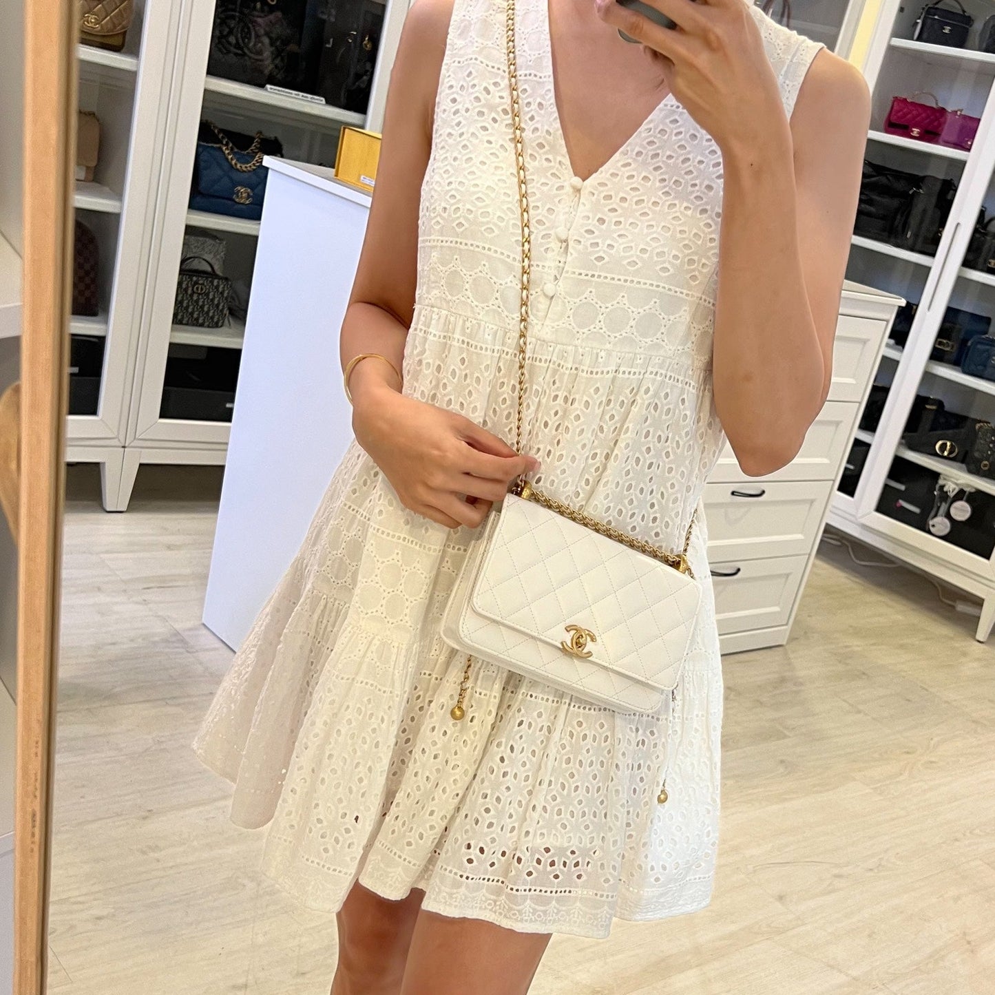 Chanel 24C Double Pearl Adjustable Chain Wallet on Chain WOC in White Calfskin and AGHW (Model: AP2289)