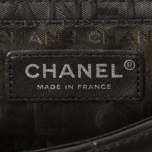 Chanel Around 2005 Made Chevron Cc Mark Plate Mini Chain Bag Black/Multi