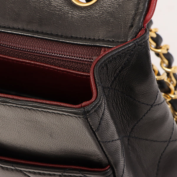 Chanel Around 1990 Made Edge Design Flap Turn-Lock Chain Bag Black/Red