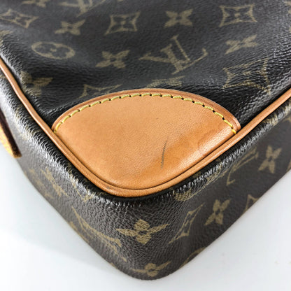 Louis-Vuitton Vintage Monogram Trocadero 30 Shoulder Bag