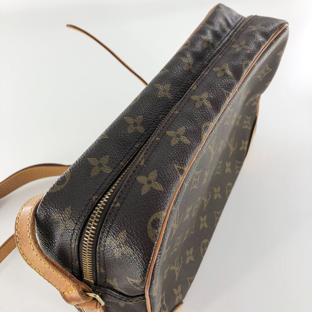 Louis-Vuitton Vintage Monogram Trocadero 30 Shoulder Bag