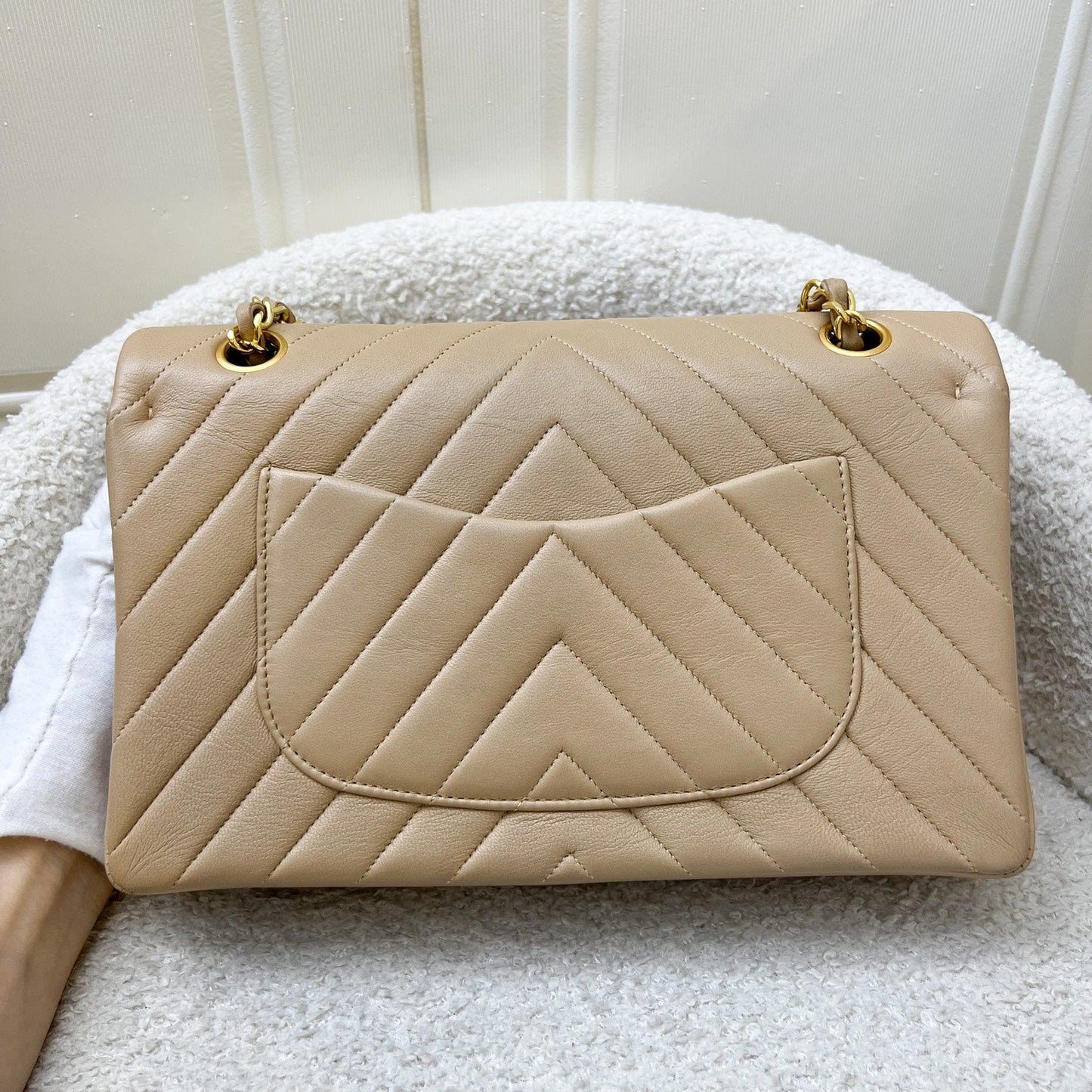 Chanel Vintage Medium Classic Flap CF in Chevron Quilted Beige Lambskin and 24K Gold Plated HW