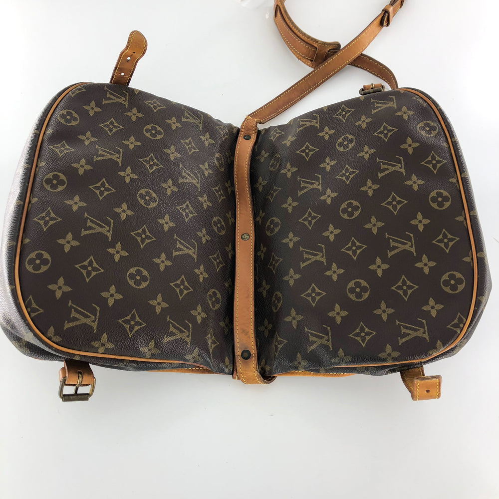 Louis-Vuitton Vintage Monogram Saumur 30