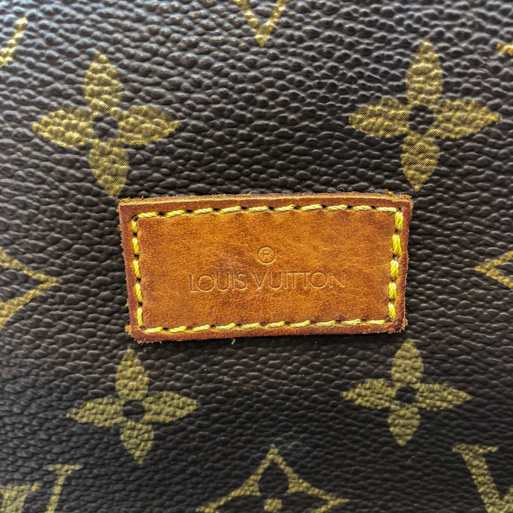 Louis-Vuitton Vintage Monogram Saumur 30
