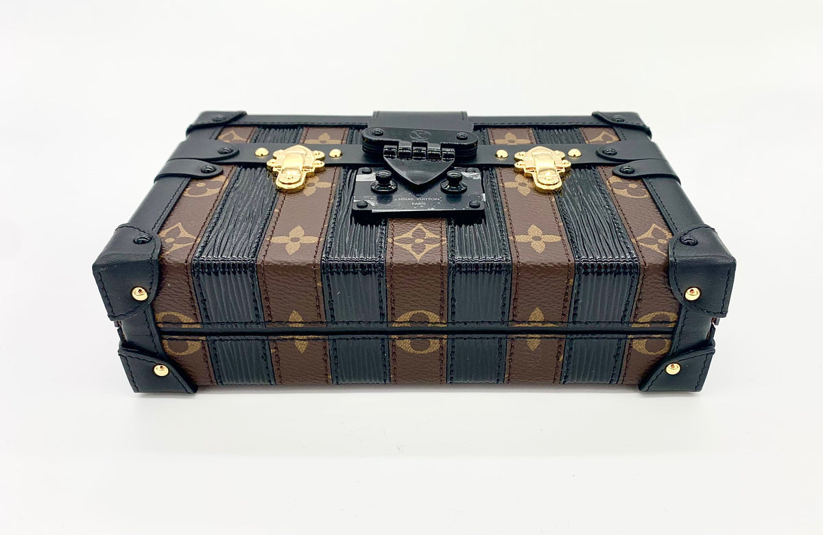 LOUIS VUITTON PETIT MONOGRAM MALLE TRUNK