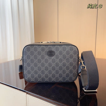 MBG052 Ophidia GG Shoulder Bag / 9.6"W x 6.3"H x 1.8"D