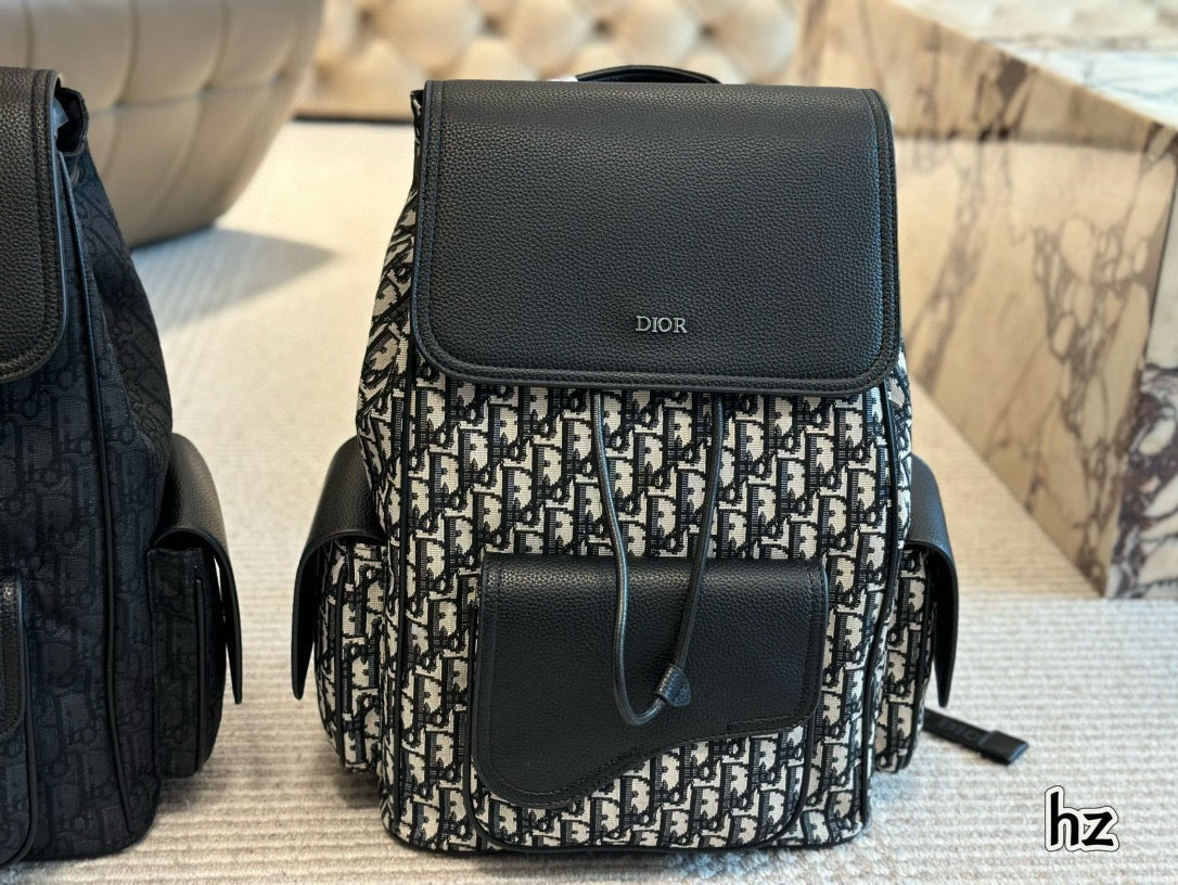 MBG075 Saddle Backpack with Flap / 10.5x16x5.5inches