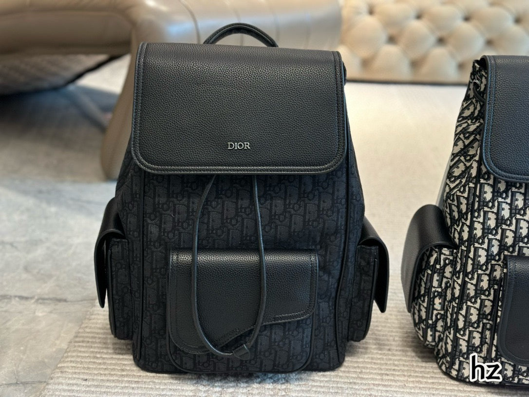 MBG075 Saddle Backpack with Flap / 10.5x16x5.5inches