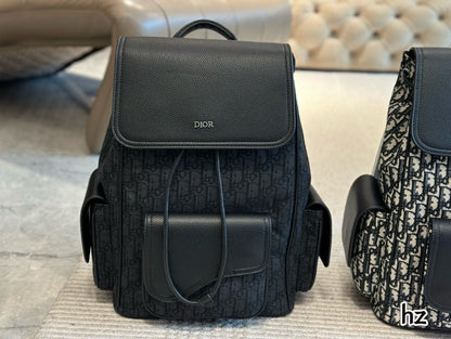 MBG075 Saddle Backpack with Flap / 10.5x16x5.5inches