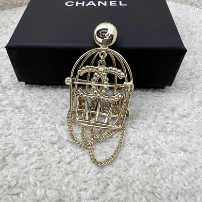 Chanel Classic CC Bird Cage Brooch in Light Gold HW